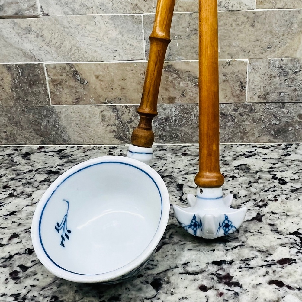 Anique ladle and masher